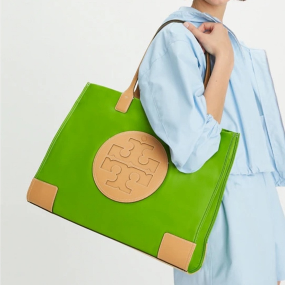 TORY BURCH Ella Tote Bag.(New with Tag).